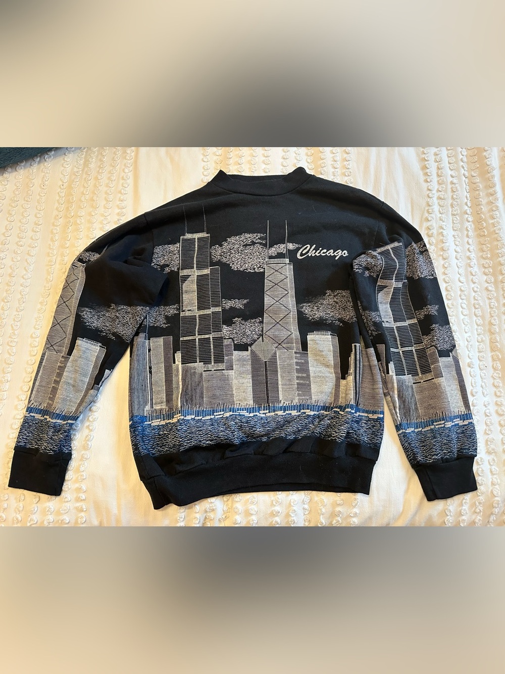 Vintage Chicago Skyline Black Crewneck Sweatshirt
